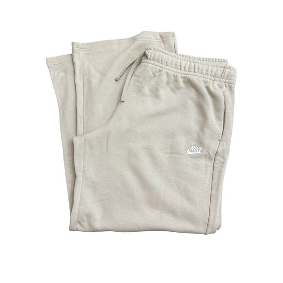 NWT Nike Women’s Wide Leg Joggers Size XXL Tan Standard Fit Mid-Rise $55 - Picture 1 of 6